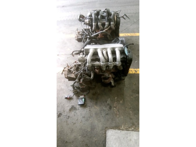 MOTOR CON ACCESORIOS Y CAJA DE CAMBIOS PEUGEOT 306 1998