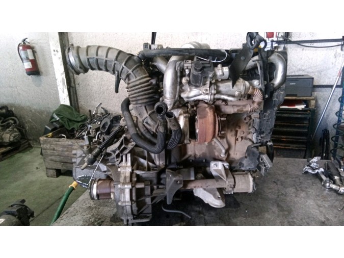 MOTOR CON ACCESORIOS Y CAJA DE CAMBIOS RENAULT MÉGANE 2010