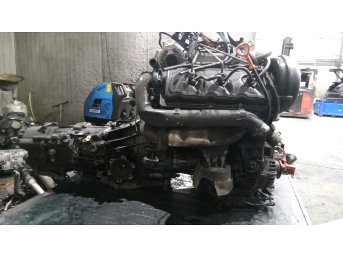 MOTOR CON ACCESORIOS Y CAJA DE CAMBIOS AUDI A4 2002