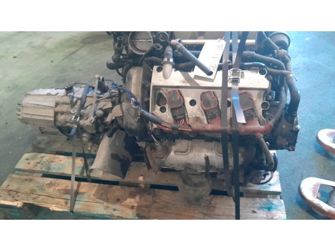 MOTOR CON ACCESORIOS Y CAJA DE CAMBIOS AUDI A6 2005