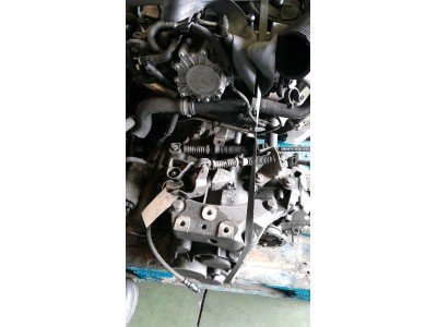 MOTOR CON ACCESORIOS SIN CAJA DE CAMBIOS VOLKSWAGEN GOLF 2004