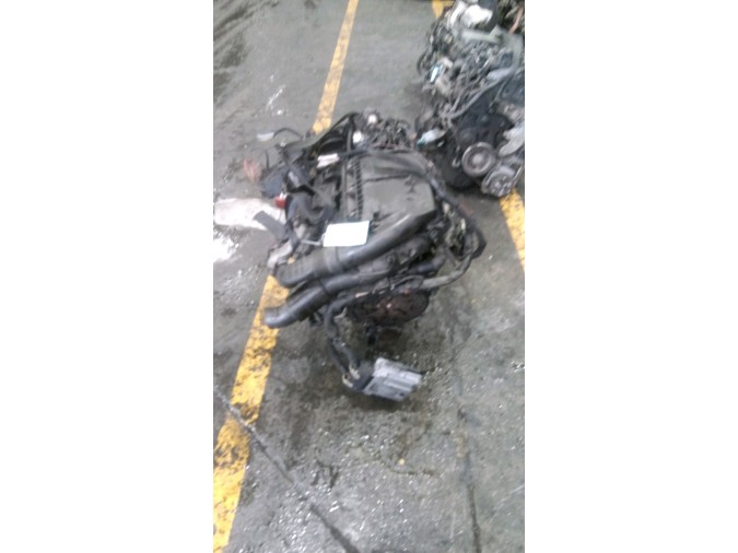 MOTOR CON ACCESORIOS SIN CAJA DE CAMBIOS CITROEN C4 PICASSO 2015