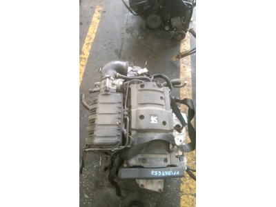 MOTOR CON ACCESORIOS Y CAJA DE CAMBIOS PEUGEOT 307 2004