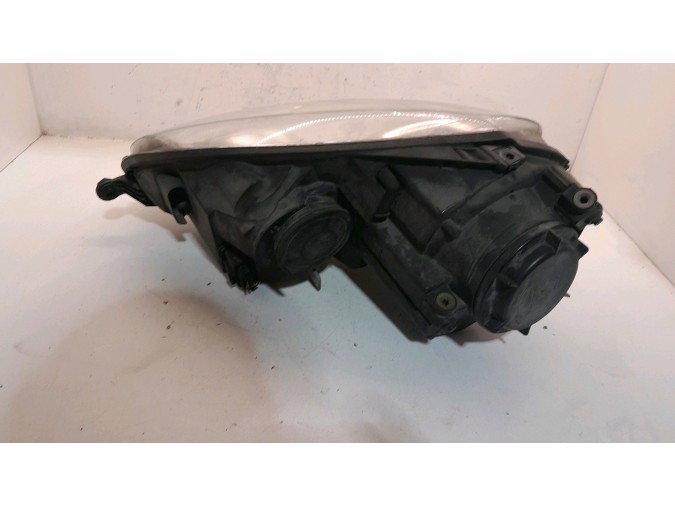 FARO DELANTERO DERECHO VOLKSWAGEN GOLF 2005