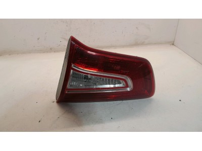 PILOTO TRASERO DERECHO KIA SPORTAGE 2012
