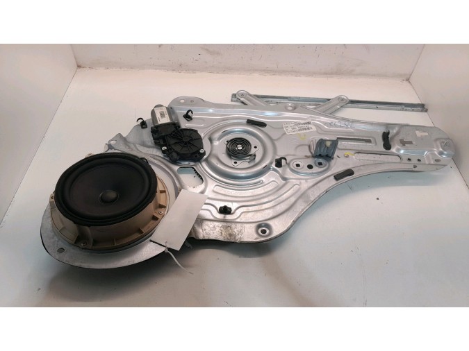 ELEVALUNAS DELANTERO DERECHO KIA SPORTAGE 2012