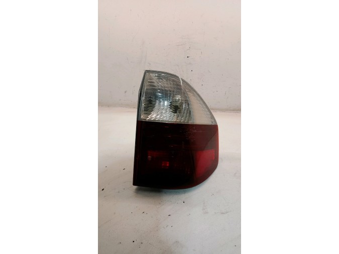 PILOTO TRASERO DERECHO EXTERIOR BMW X3 2006
