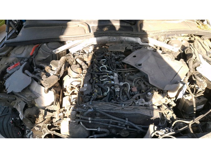 MANDO ELEVALUNAS DELANTERO DERECHO AUDI A4 2019