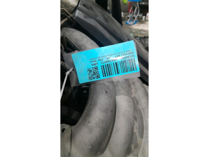 MOTOR CON ACCESORIOS Y CAJA DE CAMBIOS MERCEDES E 300 TURBODIESEL 1998