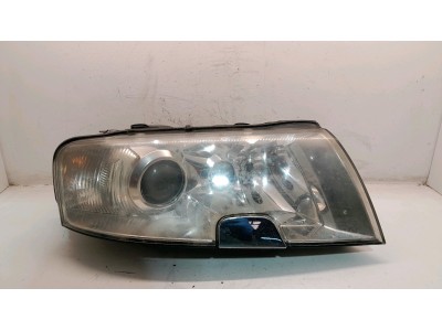 FARO DELANTERO DERECHO SKODA SUPERB 2005