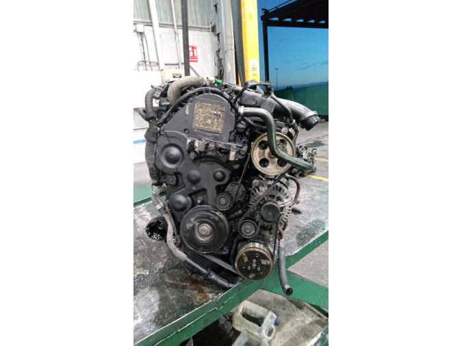 MOTOR CON ACCESORIOS Y CAJA DE CAMBIOS CITROEN XSARA PICASSO 2004
