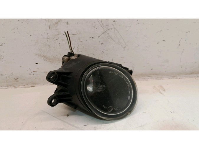 FARO ANTINIEBLA DELANTERO DERECHO AUDI A4 2003