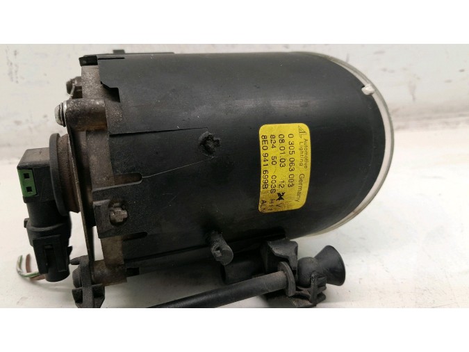FARO ANTINIEBLA DELANTERO DERECHO AUDI A4 2003