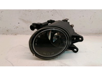 FARO ANTINIEBLA DELANTERO DERECHO AUDI A4 2003
