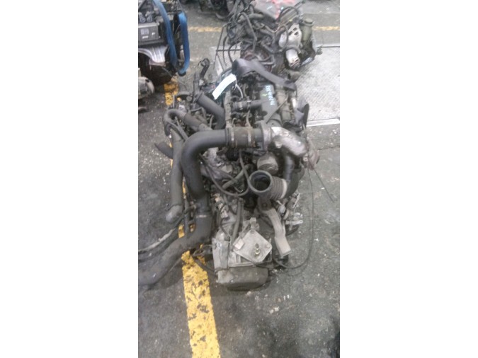 MOTOR CON ACCESORIOS Y CAJA DE CAMBIOS PEUGEOT EXPERT 2003