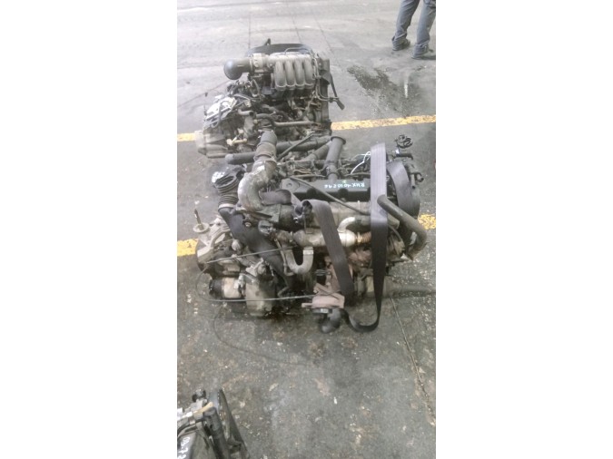 MOTOR CON ACCESORIOS Y CAJA DE CAMBIOS PEUGEOT EXPERT 2003
