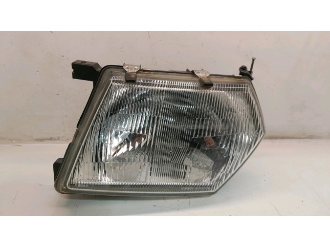 FARO DELANTERO IZQUIERDO NISSAN PATROL 2002