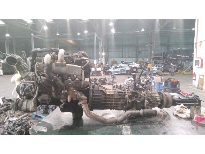 MOTOR CON ACCESORIOS SIN CAJA DE CAMBIOS NISSAN PATROL