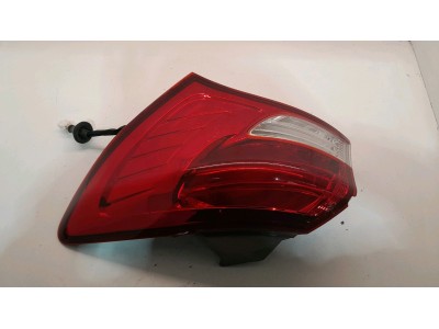 PILOTO TRASERO DERECHO HYUNDAI IX20 2011