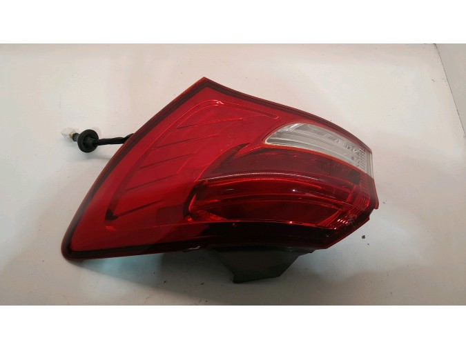 PILOTO TRASERO DERECHO HYUNDAI IX20 2011