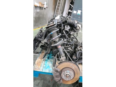 MOTOR CON ACCESORIOS Y CAJA DE CAMBIOS TOYOTA AVENSIS 2005