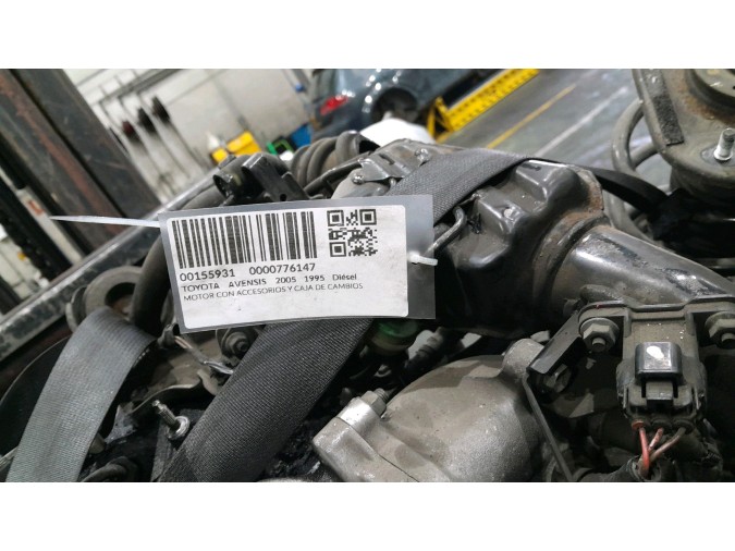 MOTOR CON ACCESORIOS Y CAJA DE CAMBIOS TOYOTA AVENSIS 2005