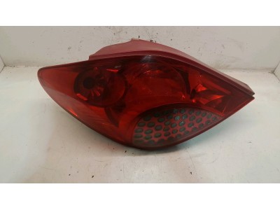 PILOTO TRASERO IZQUIERDO PEUGEOT 207 2007