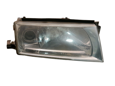 FARO DELANTERO DERECHO SKODA OCTAVIA 2001