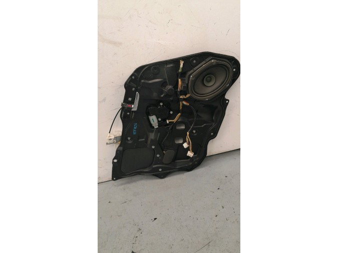 ELEVALUNAS DELANTERO IZQUIERDO MAZDA 3 2009