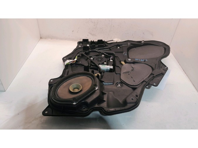 ELEVALUNAS TRASERO DERECHO MAZDA 3 2009