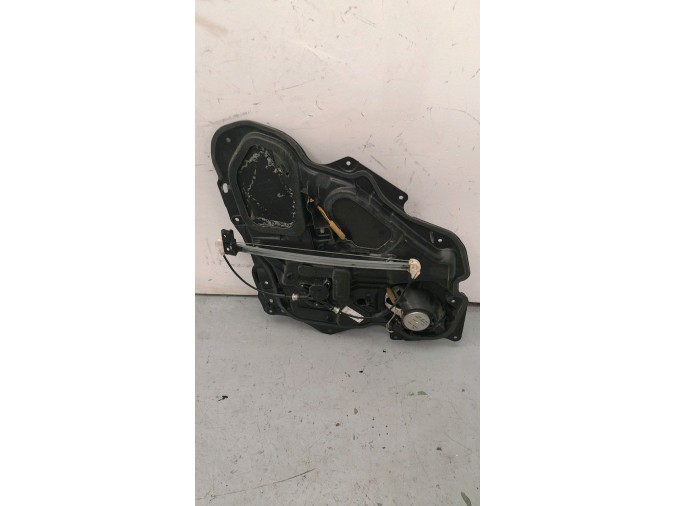 ELEVALUNAS TRASERO IZQUIERDO MAZDA 3 2009