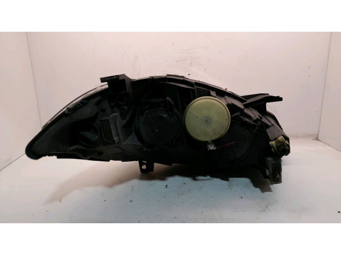 FARO DELANTERO IZQUIERDO MERCEDES A 180 2010