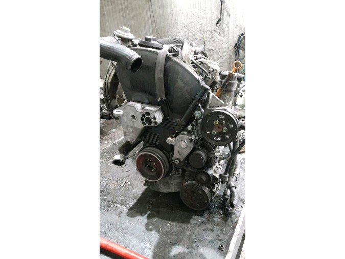 MOTOR CON ACCESORIOS Y CAJA DE CAMBIOS SEAT LEON 2000