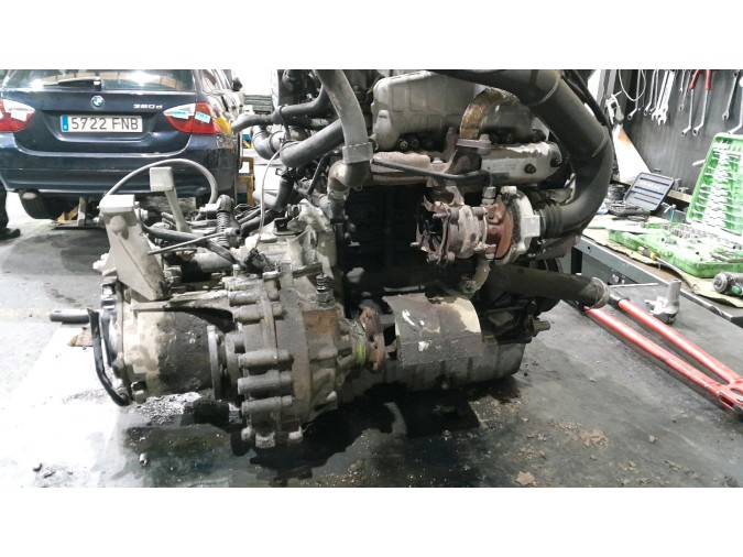 MOTOR CON ACCESORIOS Y CAJA DE CAMBIOS SEAT LEON 2000
