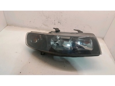FARO DELANTERO DERECHO SEAT TOLEDO 2000