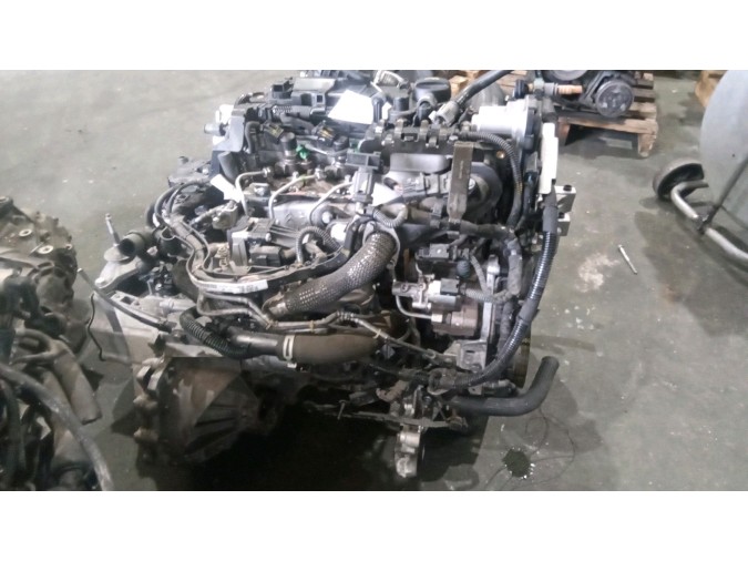 MOTOR CON ACCESORIOS SIN CAJA DE CAMBIOS CITROEN C4 2011