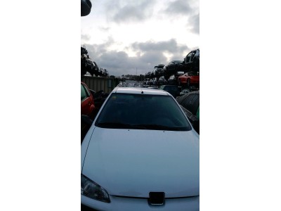 FARO DELANTERO DERECHO PEUGEOT 106 2000