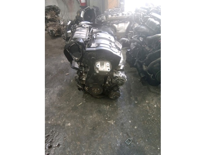 MOTOR CON ACCESORIOS Y CAJA DE CAMBIOS PEUGEOT 307 2003