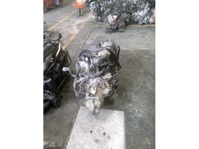 MOTOR CON ACCESORIOS Y CAJA DE CAMBIOS PEUGEOT 307 2003