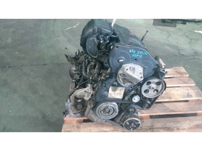 MOTOR CON ACCESORIOS Y CAJA DE CAMBIOS CITROEN XSARA PICASSO 2007
