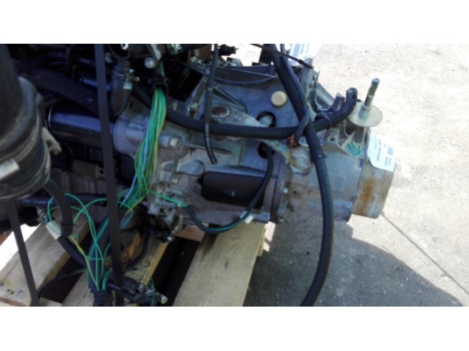 CAJA CAMBIOS FORD PUMA 2002
