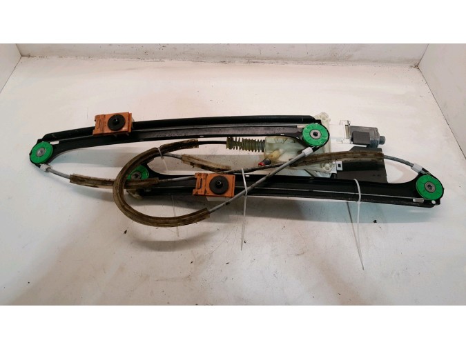 ELEVALUNAS DELANTERO IZQUIERDO AUDI A3 2007
