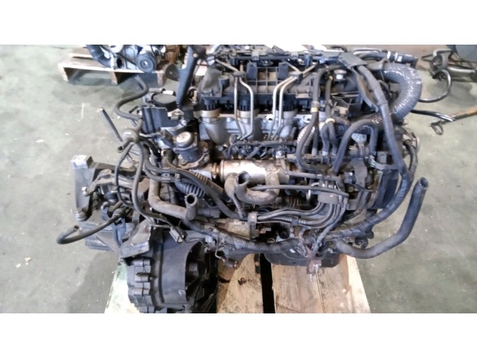 MOTOR CON ACCESORIOS Y CAJA DE CAMBIOS FORD C-MAX 2009