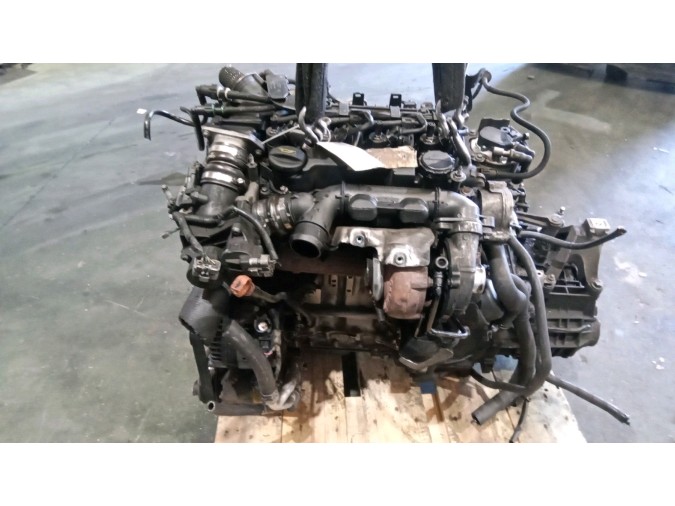 MOTOR CON ACCESORIOS Y CAJA DE CAMBIOS FORD C-MAX 2009