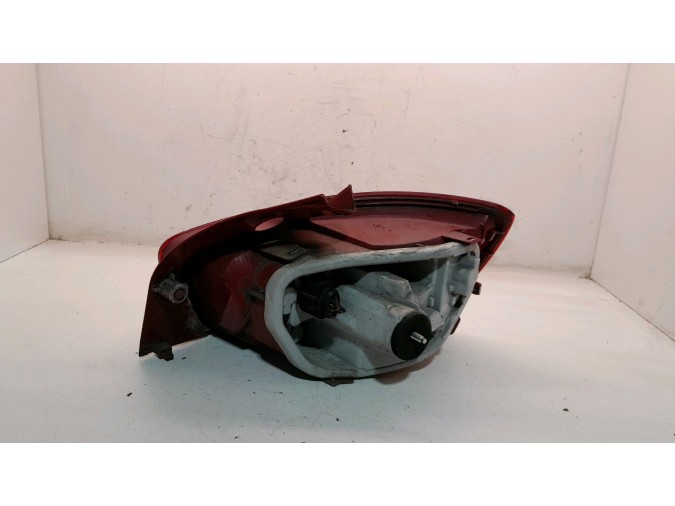 PILOTO TRASERO IZQUIERDO SEAT IBIZA 2010