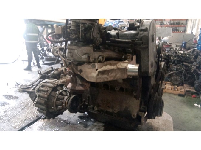 MOTOR CON ACCESORIOS Y CAJA DE CAMBIOS SEAT TOLEDO 1992