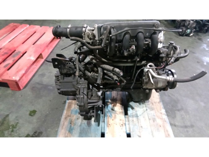 MOTOR CON ACCESORIOS Y CAJA DE CAMBIOS HYUNDAI ACCENT 1999