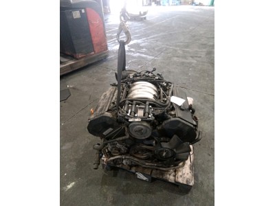 MOTOR CON ACCESORIOS Y CAJA DE CAMBIOS VOLKSWAGEN PASSAT 2002