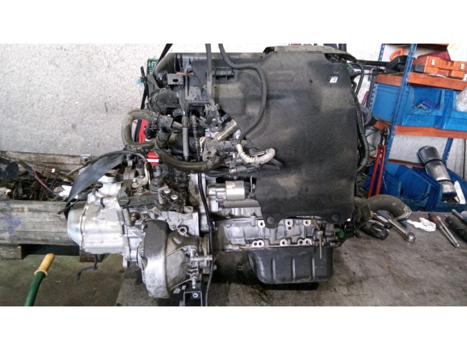 MOTOR CON ACCESORIOS Y CAJA DE CAMBIOS PEUGEOT 308