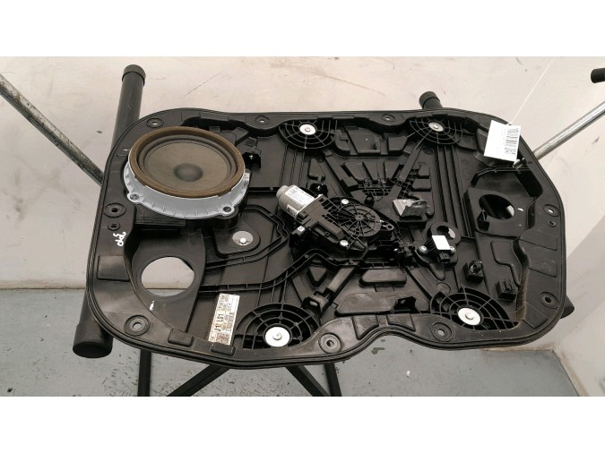 ELEVALUNAS DELANTERO DERECHO HYUNDAI IONIQ 2016